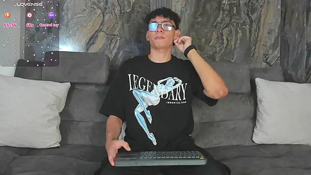 Daviid laidd online show from 12-17-25, 07:42