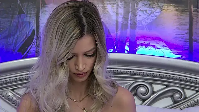 IvySamek online show from 07-08-26, 06:12