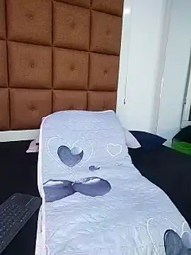 ELLA KELLY online show from 01-21-25, 12:07