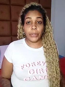 ELLA KELLY online show from 10-01-25, 10:43