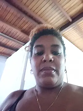 Snapshot of ELLA_KELLY chatting on 05-28-26, 12:02 ELLA KELLY online show from 05-28-26, 12:02
