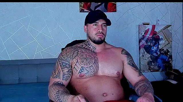 Snapshot of Cristian_Walker chatting on 05-15-26, 10:50 Cristian Walker online show from 05-15-26, 10:50