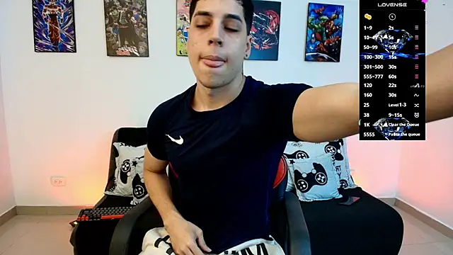 Snapshot of jonathanjoestar_ chatting on 05-31-26, 10:22 jonathanjoestar online show from 05-31-26, 10:22