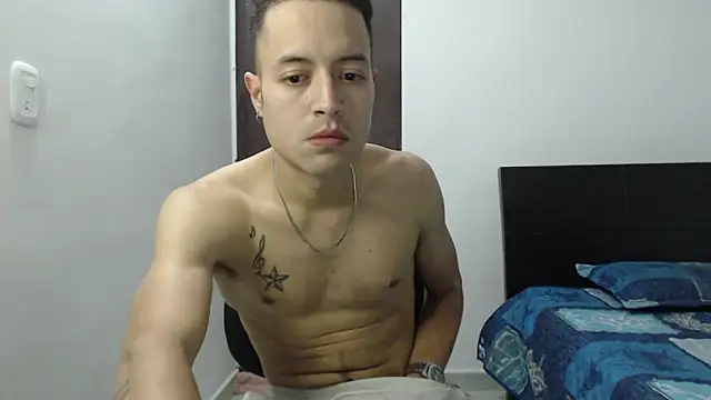 Snapshot of dimitriquiet05 chatting on 12-07-24, 06:43 dimitriquiet05 online show from 12-07-24, 06:43