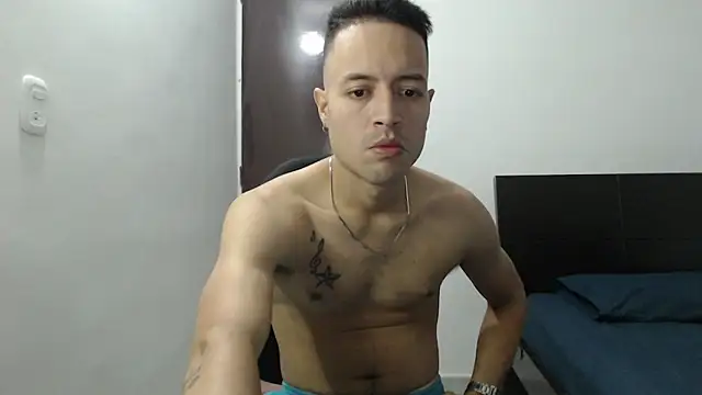 Snapshot of dimitriquiet05 chatting on 12-26-24, 06:09 dimitriquiet05 online show from 12-26-24, 06:09