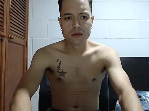 Snapshot of dimitriquiet05 chatting on 02-26-26, 08:46 dimitriquiet05 online show from 02-26-26, 08:46