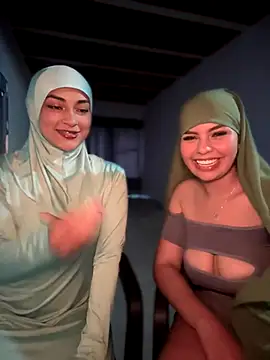 lalilamassu1 online show from 09-11-25, 10:43