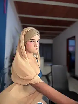 lalilamassu1 online show from 11-24-25, 10:09