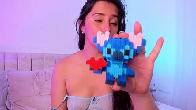 Snapshot of Kathia_Morelli chatting on 02-10-25, 05:52 Kathia Morelli online show from 02-10-25, 05:52