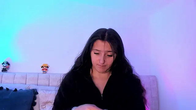 Snapshot of Kathia_Morelli chatting on 02-19-25, 11:38 Kathia Morelli online show from 02-19-25, 11:38