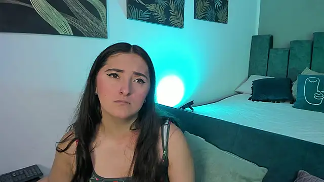 Snapshot of Kathia_Morelli chatting on 09-25-25, 11:47 Kathia Morelli online show from 09-25-25, 11:47