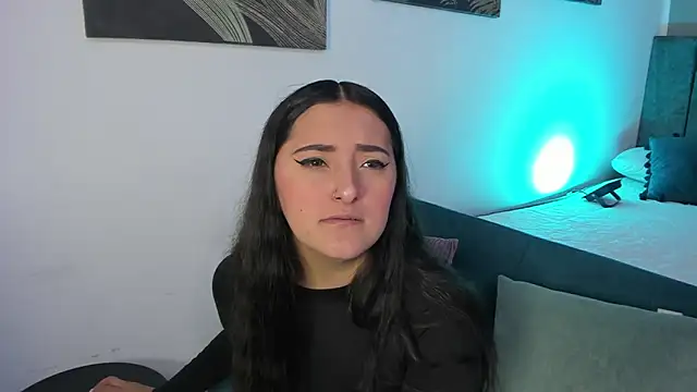 Snapshot of Kathia_Morelli chatting on 10-02-25, 11:50 Kathia Morelli online show from 10-02-25, 11:50