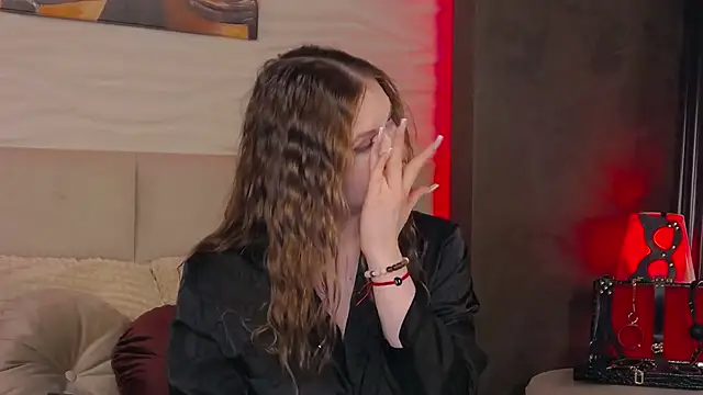 ChloeMarsch online show from 01-25-25, 12:37