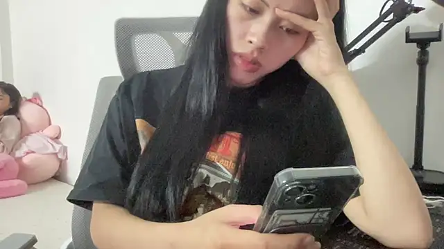 Louis Baby online show from 12-05-25, 08:23