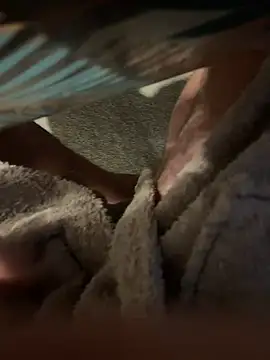 Snapshot of dimitriei chatting on 01-17-25, 06:26 dimitriei online show from 01-17-25, 06:26