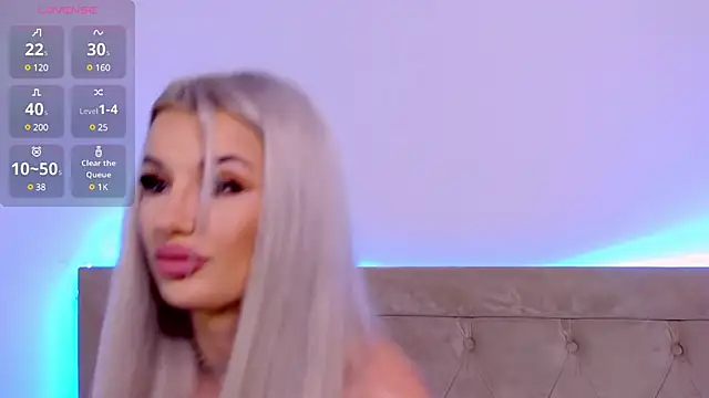 Snapshot of CelyneMay chatting on 03-13-25, 03:17 CelyneMay online show from 03-13-25, 03:17