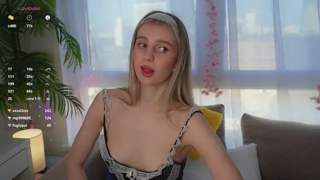 Fluffy-Angel online show from 01-31-25, 11:13