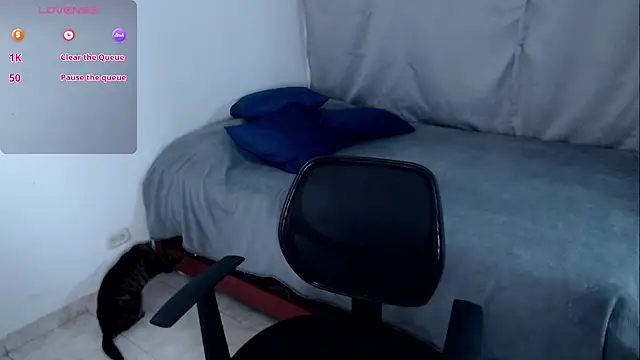 Snapshot of vanne_summer_ chatting on 03-13-26, 12:17 vanne summer online show from 03-13-26, 12:17