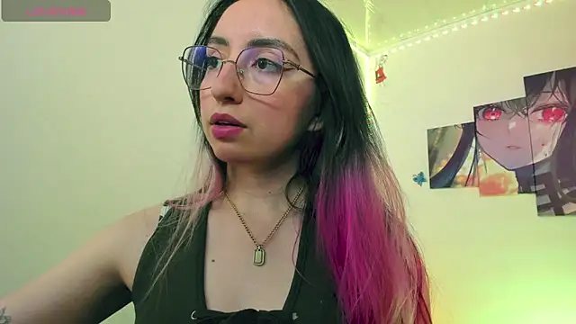 Julieta cott online show from 03-15-25, 02:14