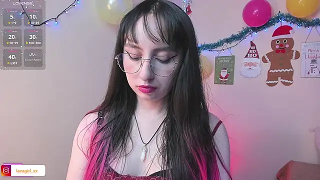 Snapshot of Julieta_cott chatting on 01-11-26, 01:10 Julieta cott online show from 01-11-26, 01:10