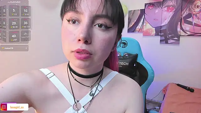 Snapshot of Julieta_cott chatting on 03-04-26, 10:38 Julieta cott online show from 03-04-26, 10:38