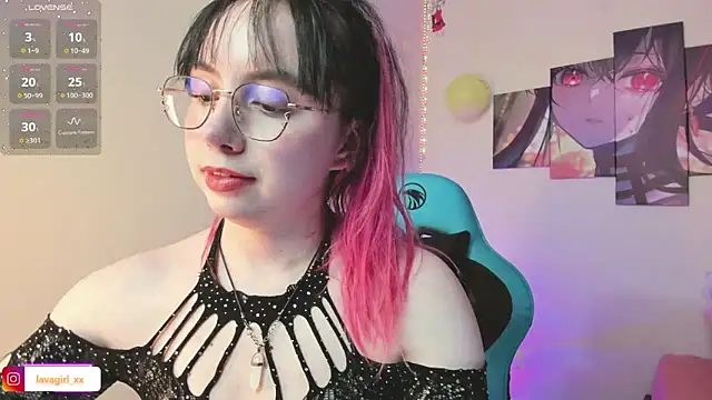 Snapshot of Julieta_cott chatting on 03-14-26, 02:39 Julieta cott online show from 03-14-26, 02:39