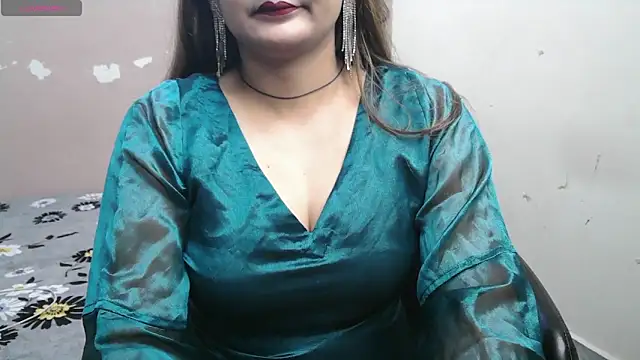 Snapshot of Jass-Karan chatting on 01-30-25, 04:34 Jass-Karan online show from 01-30-25, 04:34