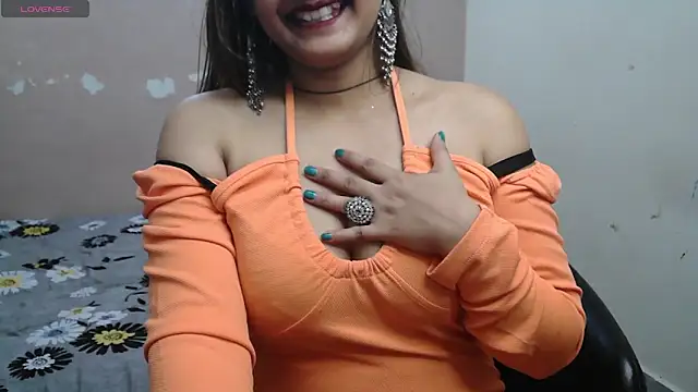 Snapshot of Jass-Karan chatting on 02-02-25, 04:15 Jass-Karan online show from 02-02-25, 04:15