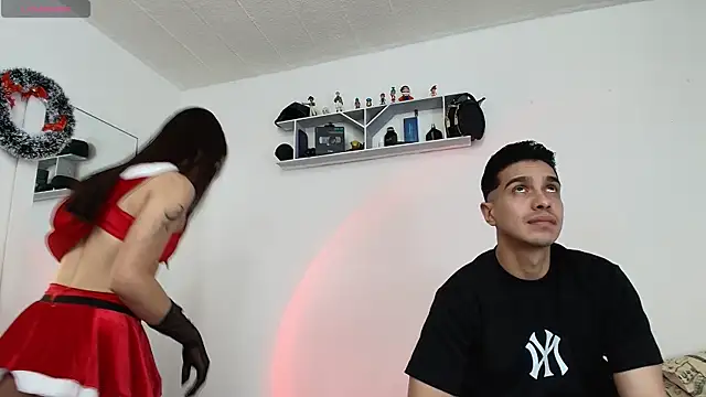 HotCouple 697 online show from 12-15-24, 05:31