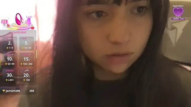 Snapshot of emitaa17228o chatting on 06-18-26, 07:07 emitaa17228o online show from 06-18-26, 07:07