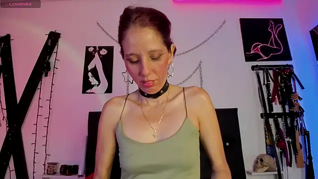 Little Naughtty online show from 01-11-26, 02:33