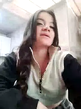 Snapshot of Alice_atm chatting on 12-24-24, 02:22 Alice atm online show from 12-24-24, 02:22