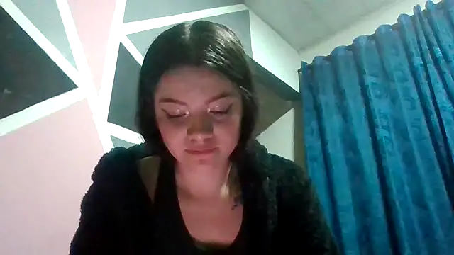 Snapshot of Alice_atm chatting on 01-21-25, 11:02 Alice atm online show from 01-21-25, 11:02