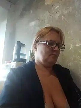 Forest-Lady online show from 04-21-26, 03:28