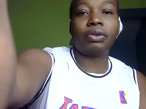Horny-pretty online show from 05-25-26, 03:45