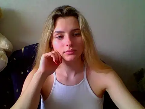 lady olivia  online show from 03-06-26, 02:02