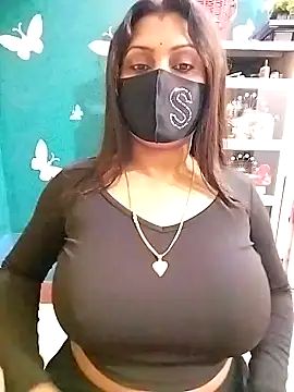 Snapshot of Riya_Sexy_Baby chatting on 12-20-24, 01:03 Riya Sexy Baby online show from 12-20-24, 01:03