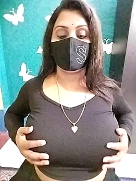 Snapshot of Riya_Sexy_Baby chatting on 03-03-25, 04:35 Riya Sexy Baby online show from 03-03-25, 04:35