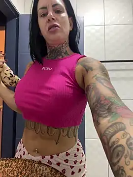 YasmimBrasil online show from 04-14-26, 06:30