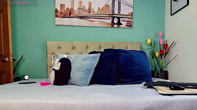 yanella fire online show from 03-13-26, 10:11