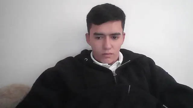 Snapshot of Estebitan_vm chatting on 01-13-26, 02:00 Estebitan vm online show from 01-13-26, 02:00