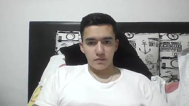 Snapshot of Estebitan_vm chatting on 02-12-26, 03:56 Estebitan vm online show from 02-12-26, 03:56