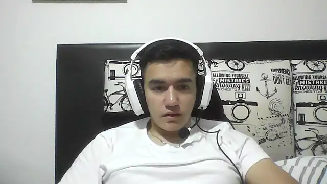 Snapshot of Estebitan_vm chatting on 03-02-26, 05:08 Estebitan vm online show from 03-02-26, 05:08