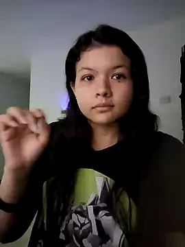 azumiichan online show from 12-03-24, 04:14