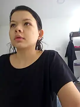 azumiichan online show from 12-27-24, 02:22