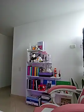 azumiichan online show from 02-05-25, 04:14