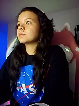 azumiichan online show from 02-08-25, 04:03