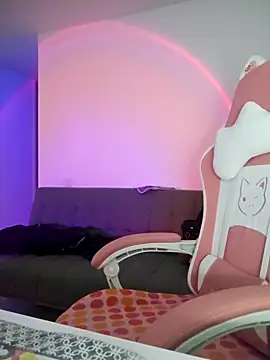 azumiichan online show from 09-13-25, 12:43