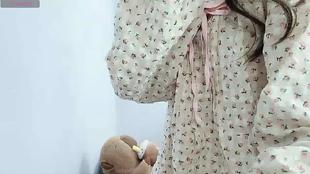 tanhxiu online show from 12-28-24, 04:30