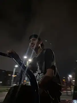 Snapshot of Drakoo_25 chatting on 03-23-26, 03:32 Drakoo 25 online show from 03-23-26, 03:32